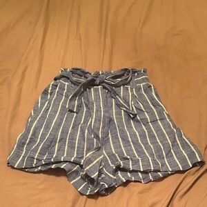 Women’s H&M High Waist Blue Striped Shorts
